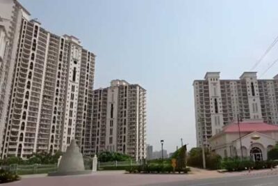 DLF Regal Gardens